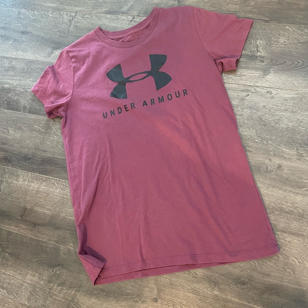 Ladies Under Armour Tee